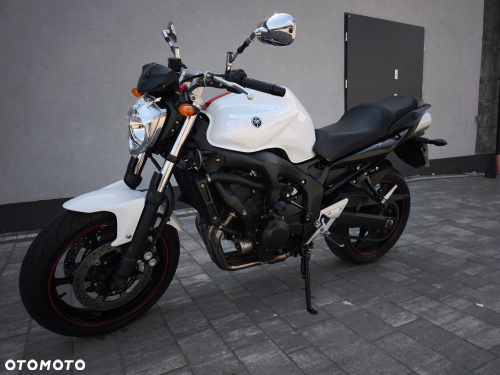 Yamaha FZ6 - 4