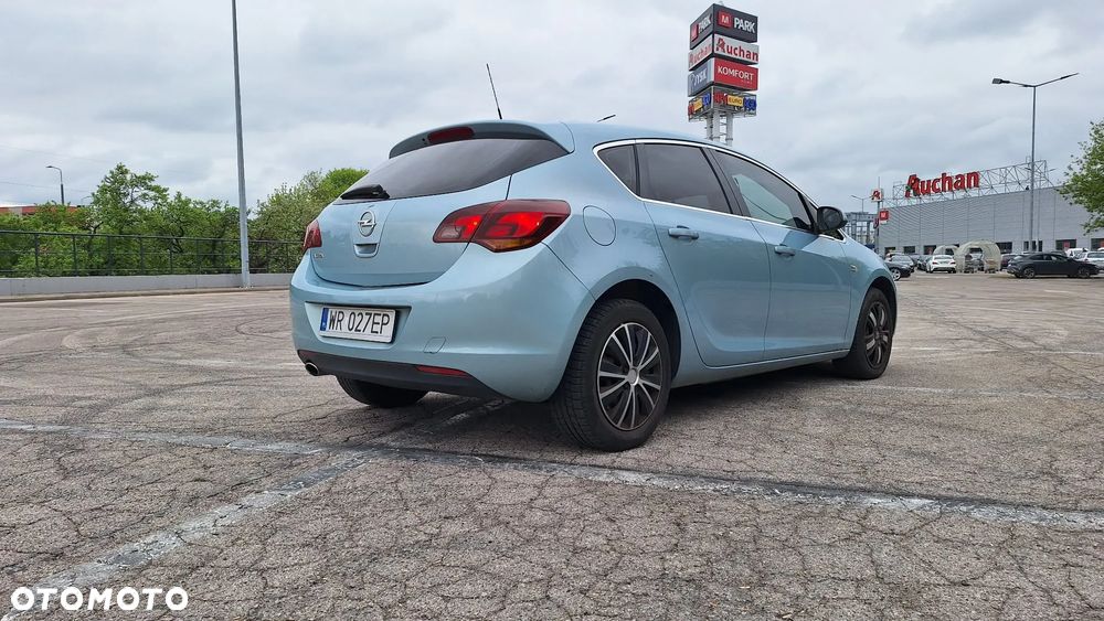 Opel Astra 1.6 T Sport - 14