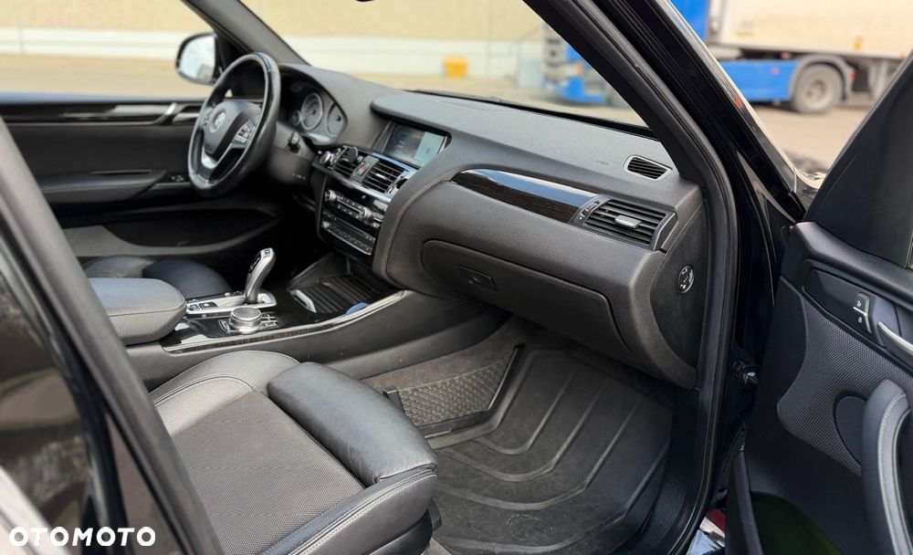 BMW X3 sDrive18d - 21