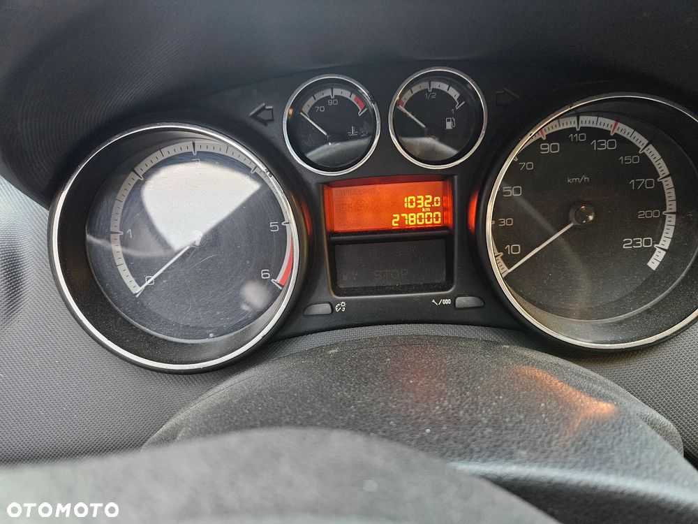 Peugeot 308 1.6 HDi Presence - 4