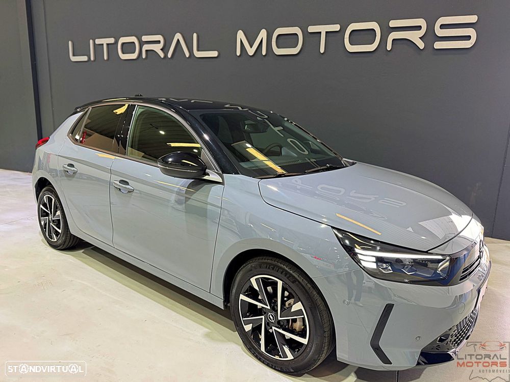 Opel Corsa 1.2 T GS - 1