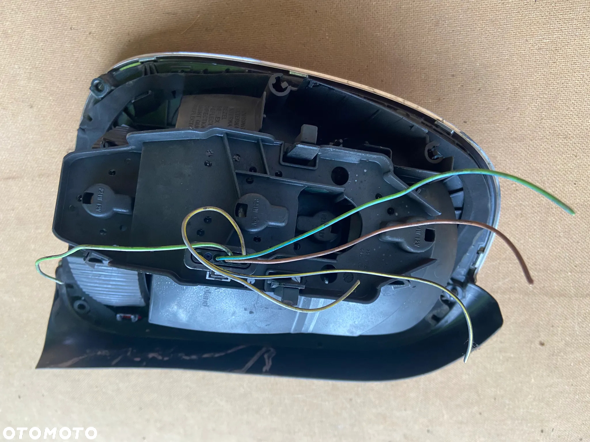 MINI COOPER R56 13-20  lampa prawy tył, europa. - 11