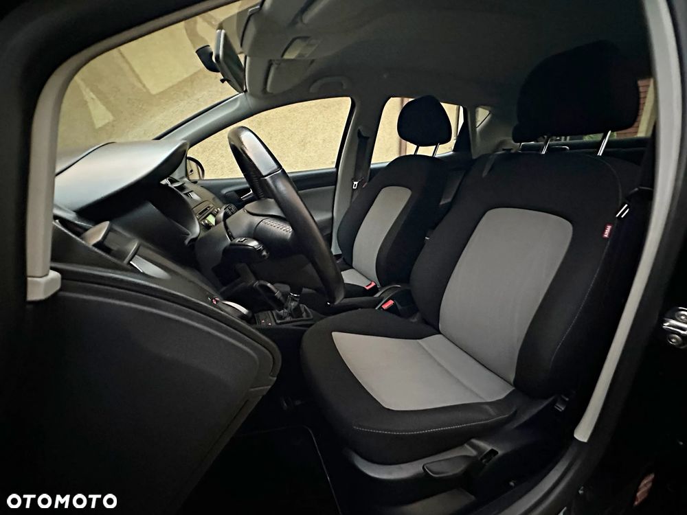 Seat Ibiza 1.6 TDI Style - 22
