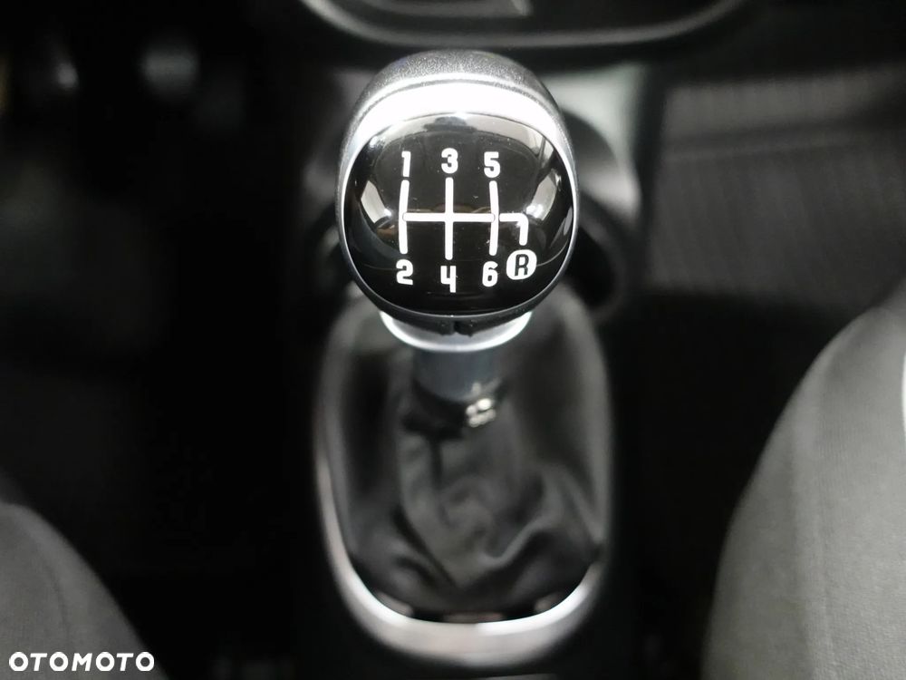 Fiat 500L 1.4 16V Lounge - 34