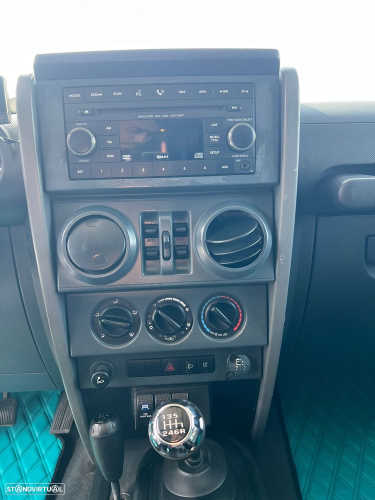 Jeep Wrangler Unlimited 2.8 CRD MTX Rubicon - 16