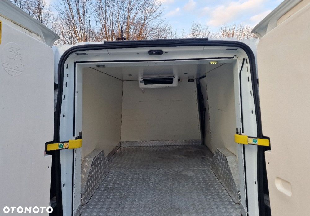 Ford Transit Custom - 28