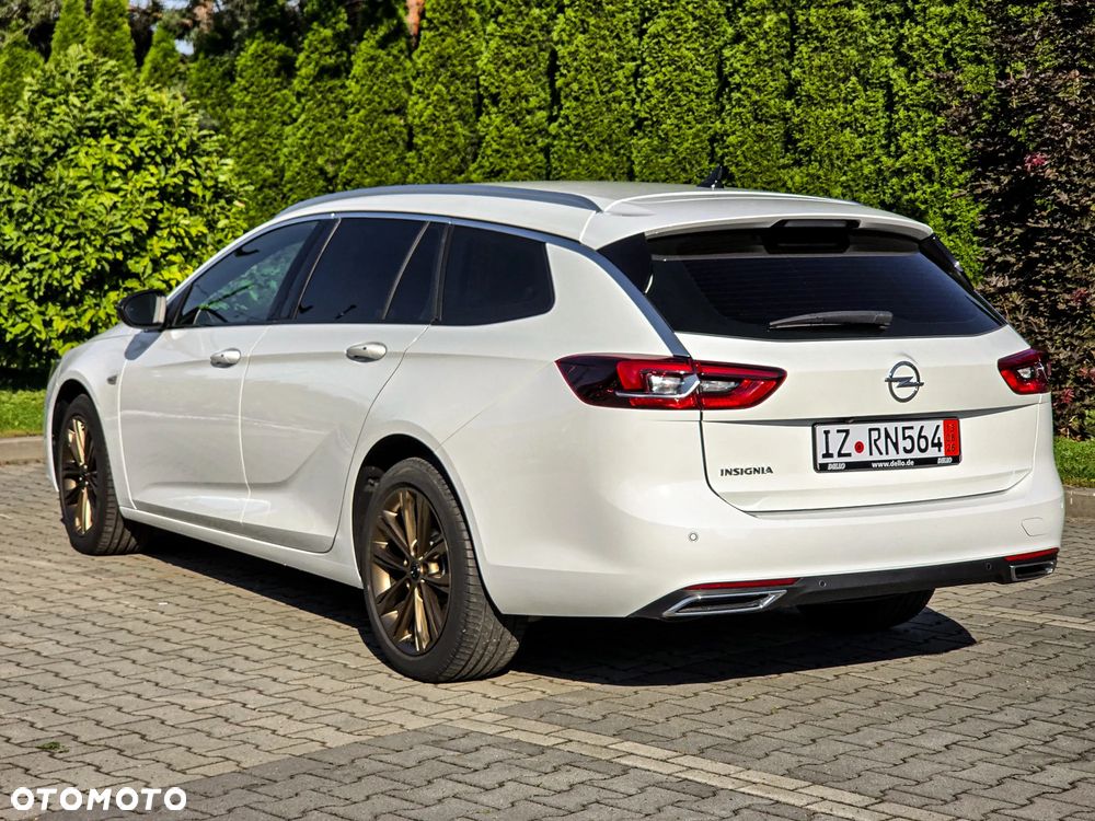 Opel Insignia - 10