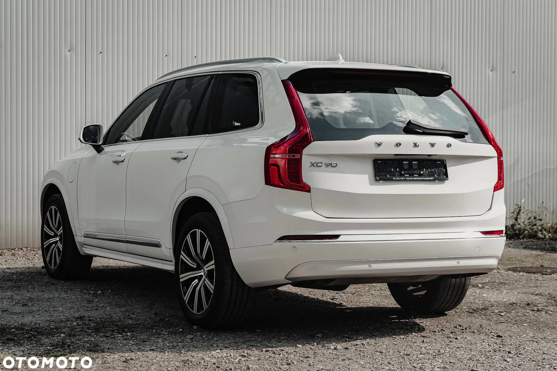 Volvo XC 90 T8 AWD Recharge Geartronic Inscription Edition - 9