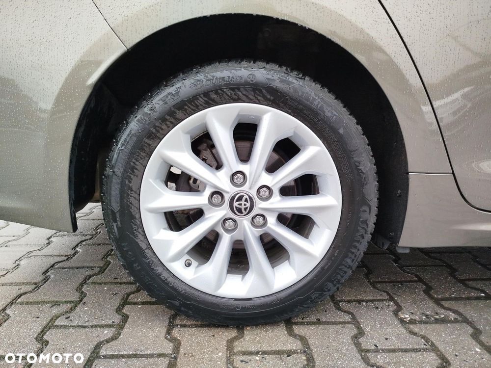 Toyota Corolla - 17