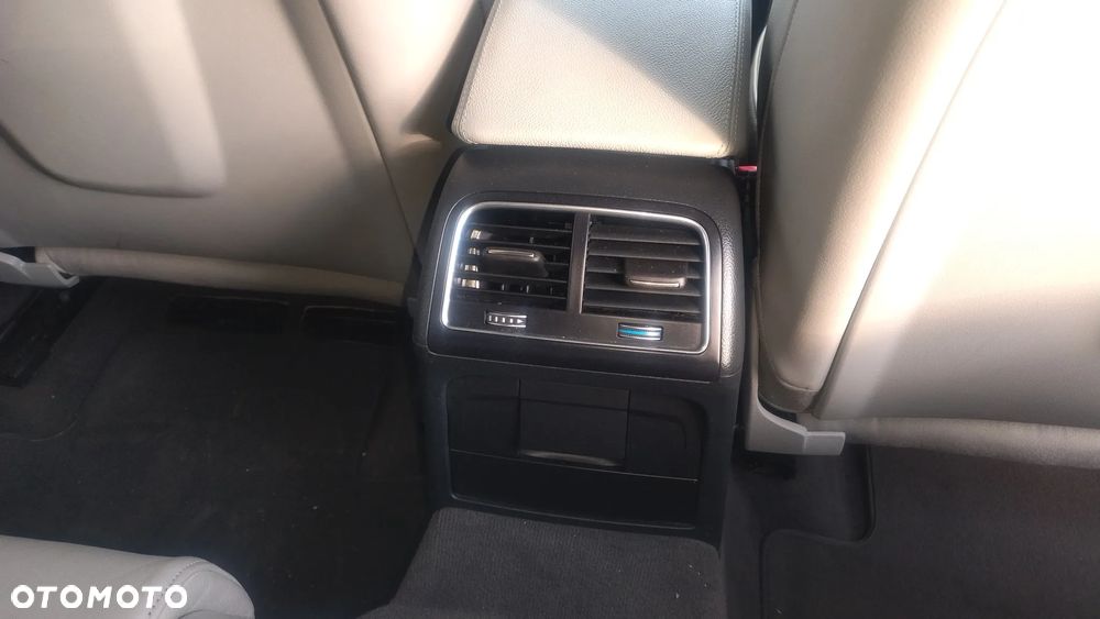 Audi A4 Avant 2.0 TDI DPF clean diesel Ambiente - 20