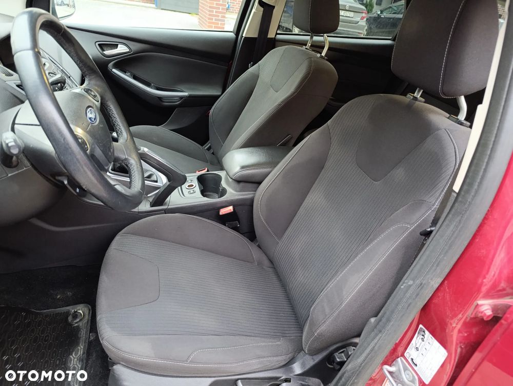 Ford Focus 1.6 EcoBoost Start-Stopp-System Titanium - 9