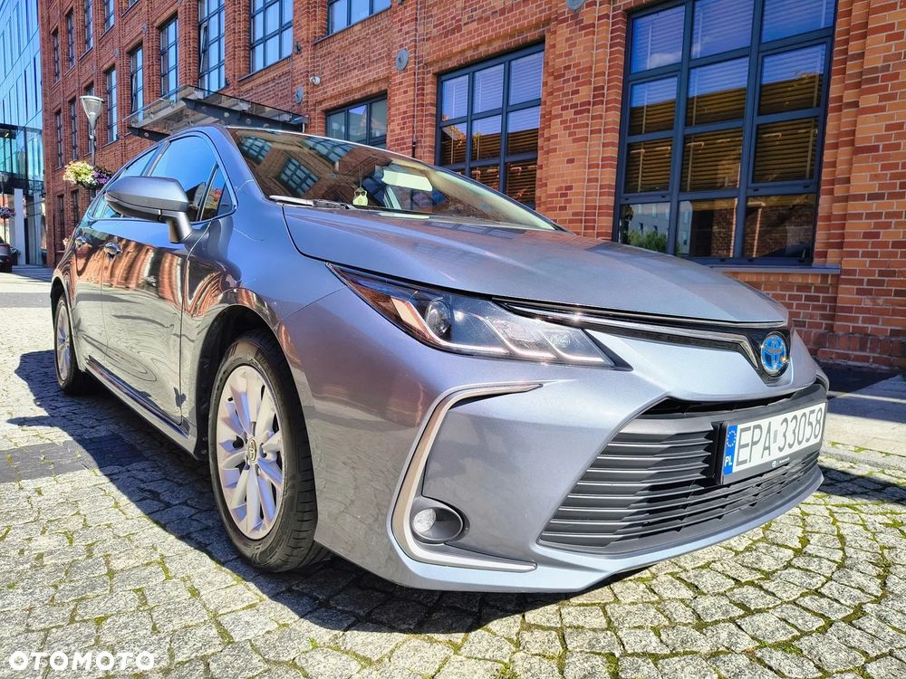 Toyota Corolla 1.8 Hybrid Comfort - 13