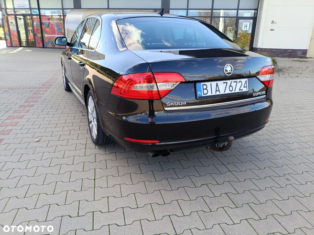 Skoda Superb 2.0 TDI Elegance - 6