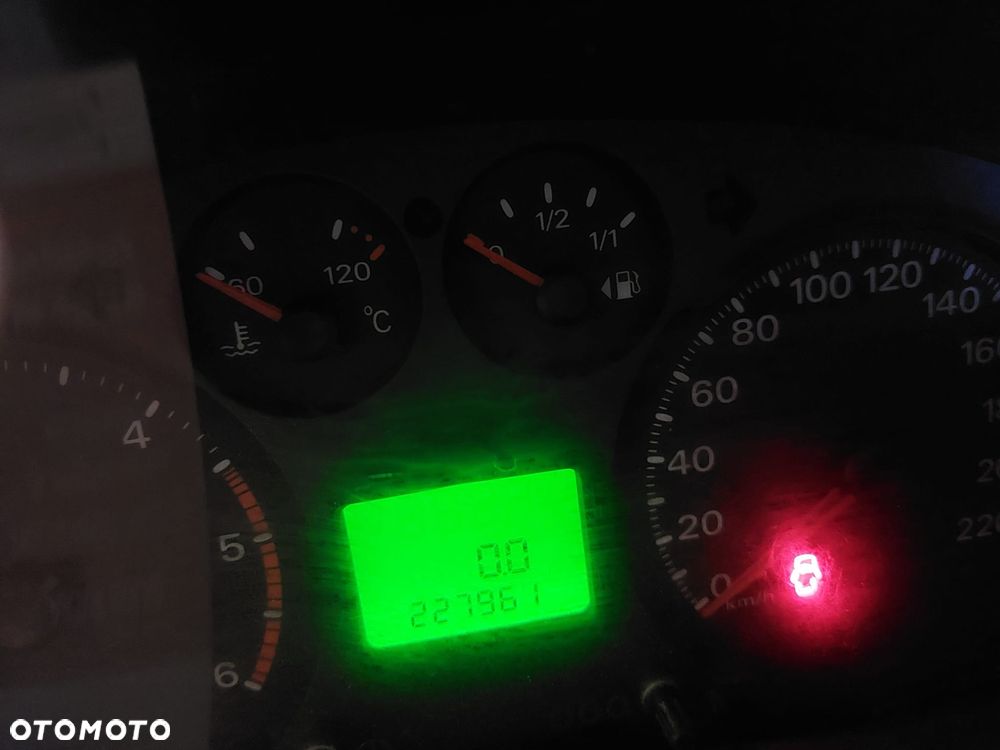 Ford Transit 350L - 2