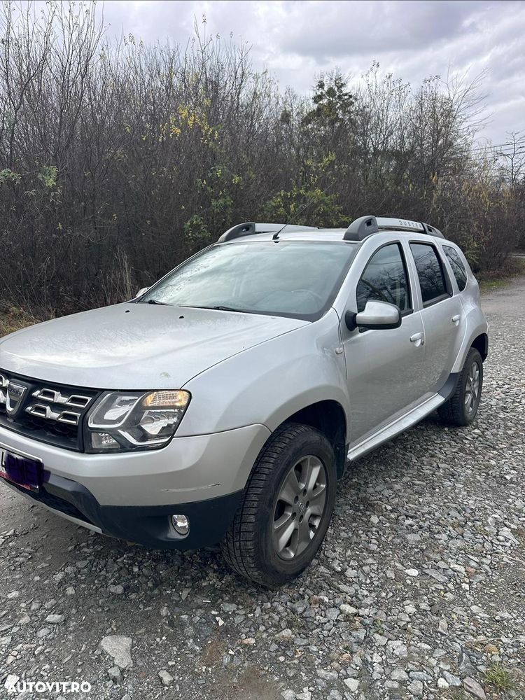 Dacia Duster 1.2 TCe 4x4 Laureate - 4