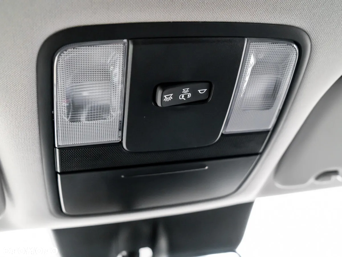 Kia XCeed 1.5 T-GDI M - 26