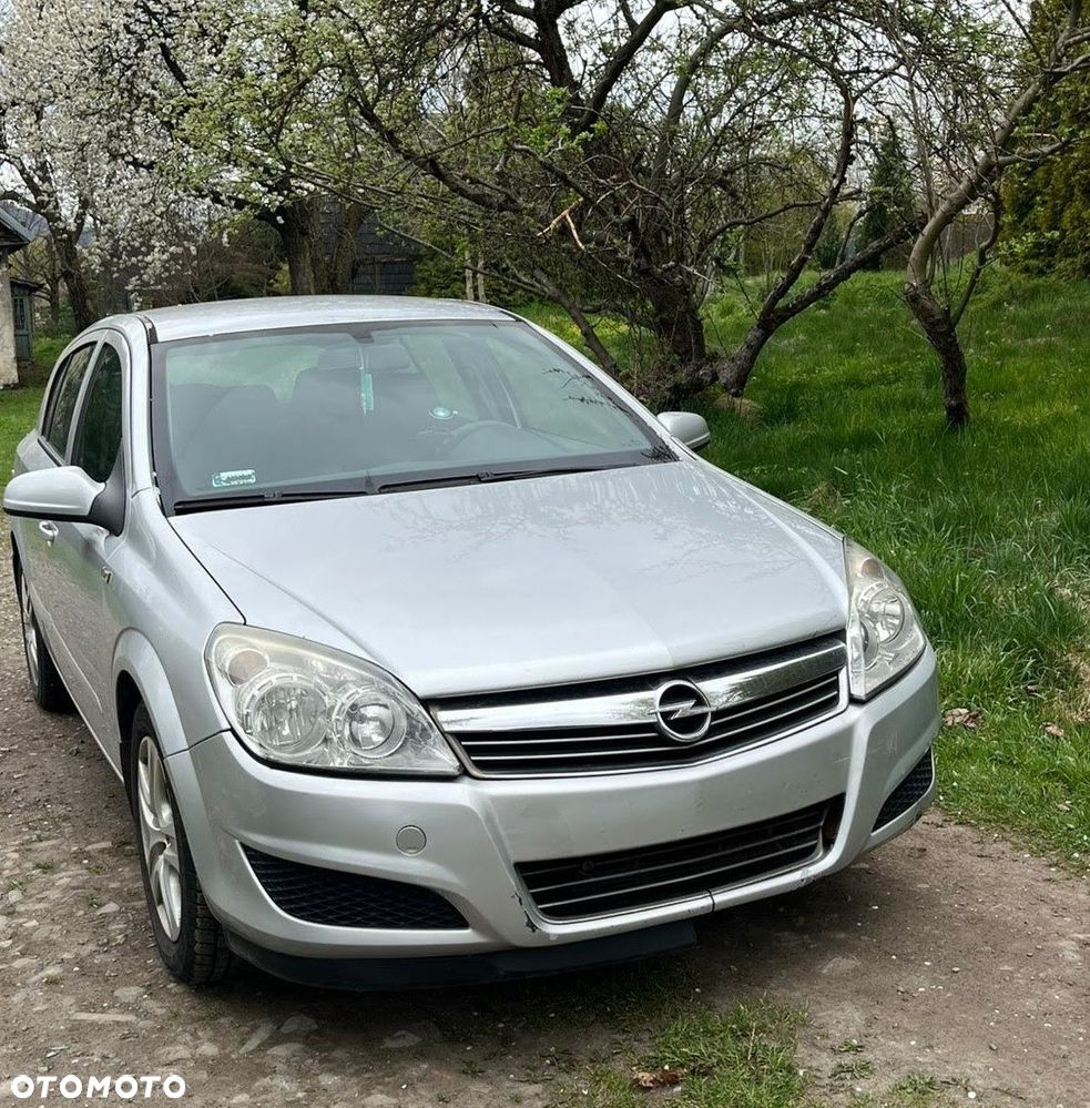 Opel Astra - 1