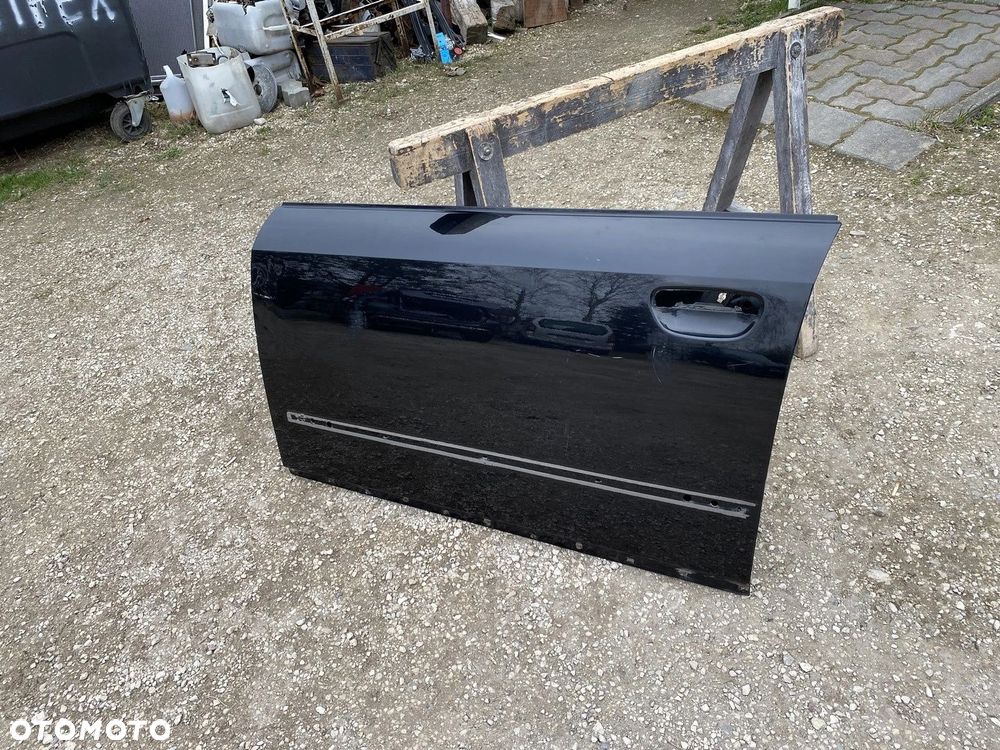 DRZWI PRZEDNIE LEWE AUDI A4 B6 - 2