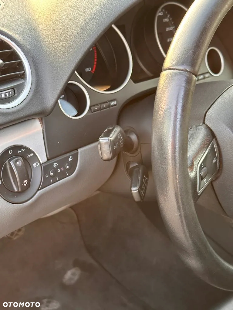 Seat Exeo 2.0 TDI DPF Style - 15