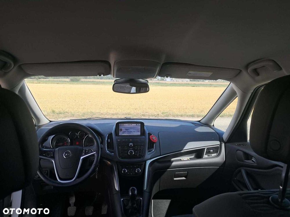 Opel Zafira - 3