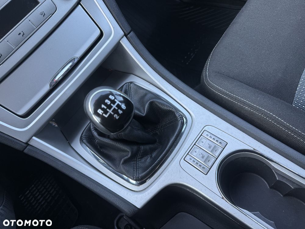 Ford Mondeo SW 2.0 TDCi Business Edition - 14