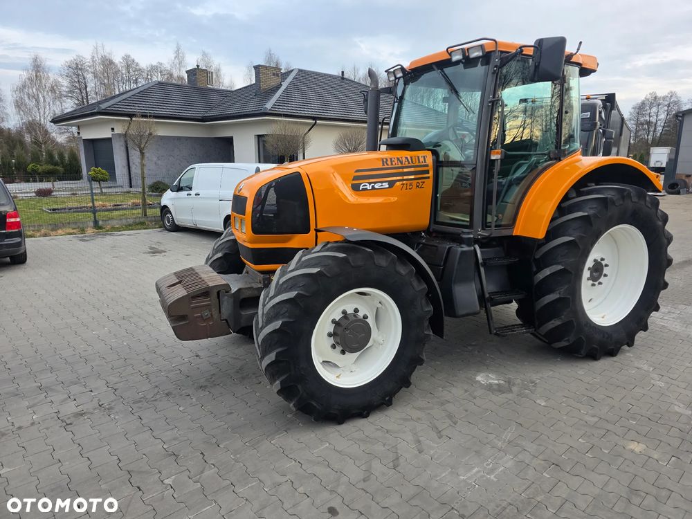 Renault 715 - 1