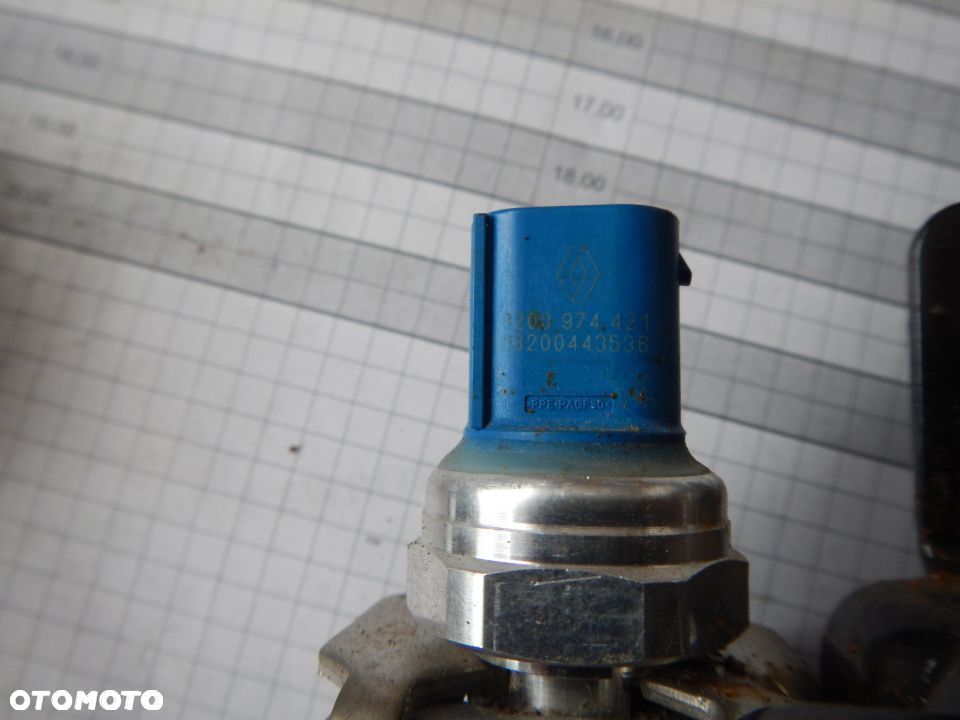 Czujnik spalin MASTER 2,3 DCi nr 8201000764 - 2