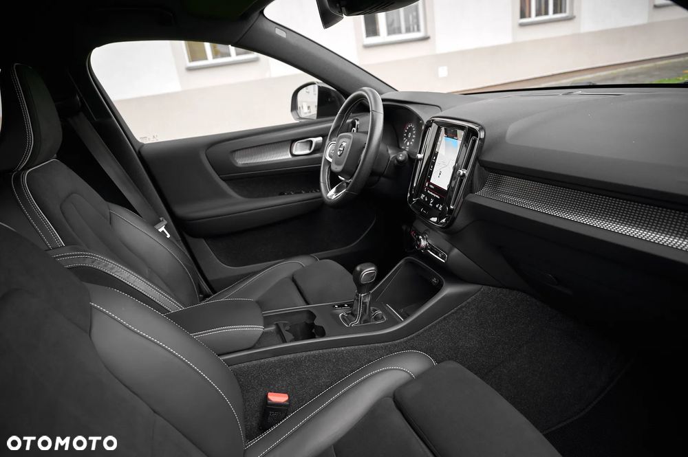Volvo XC 40 - 6