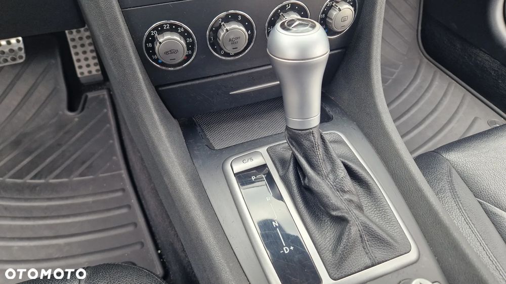 Mercedes-Benz SLK - 35