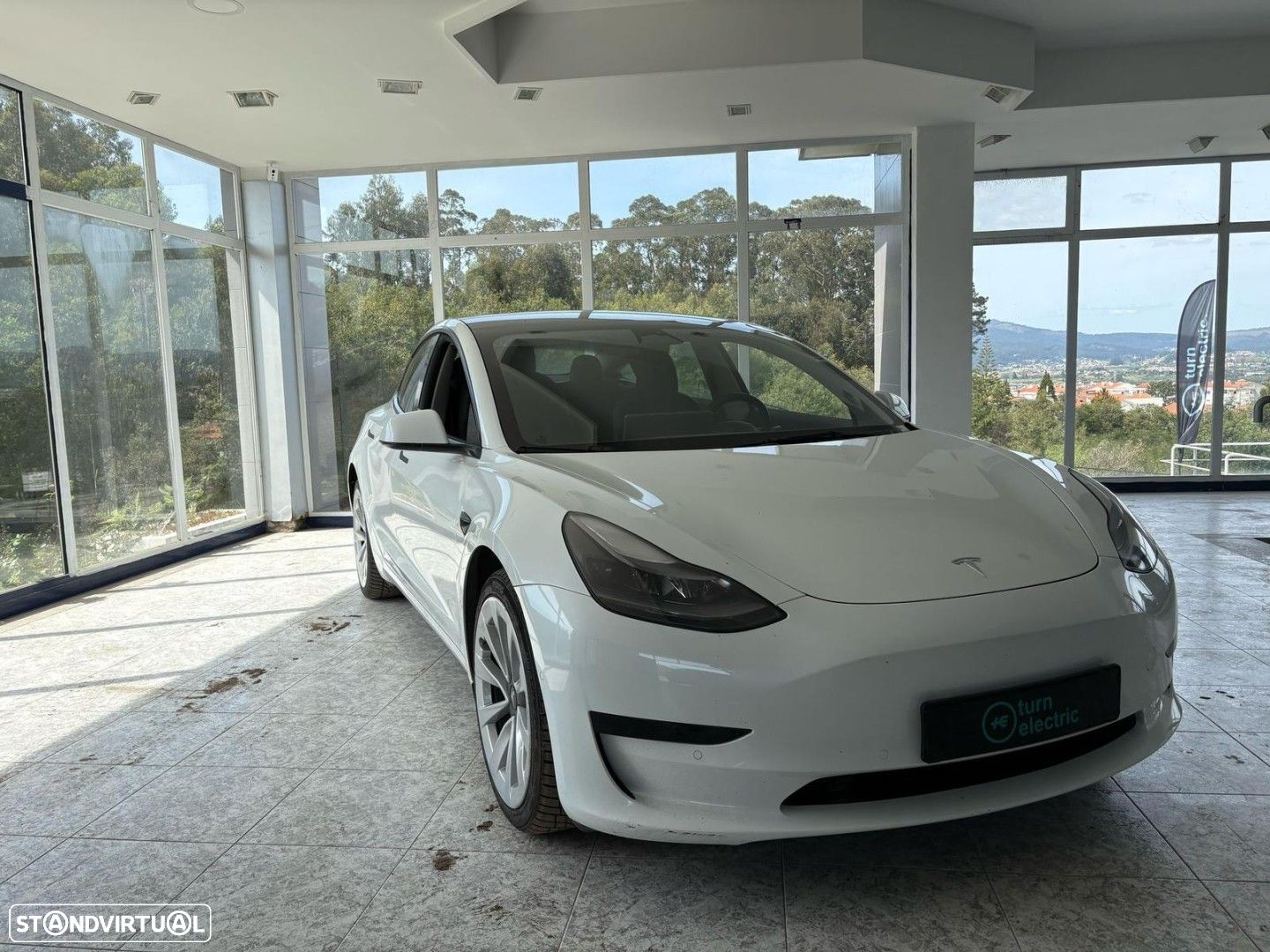 Tesla Model 3 Long Range AWD Dual Motor - 1