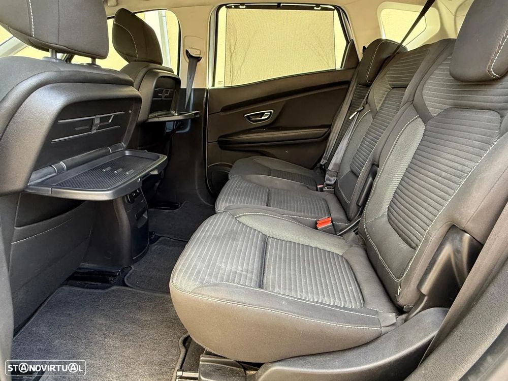 Renault Scénic 1.5 dCi Exclusive EDC - 34