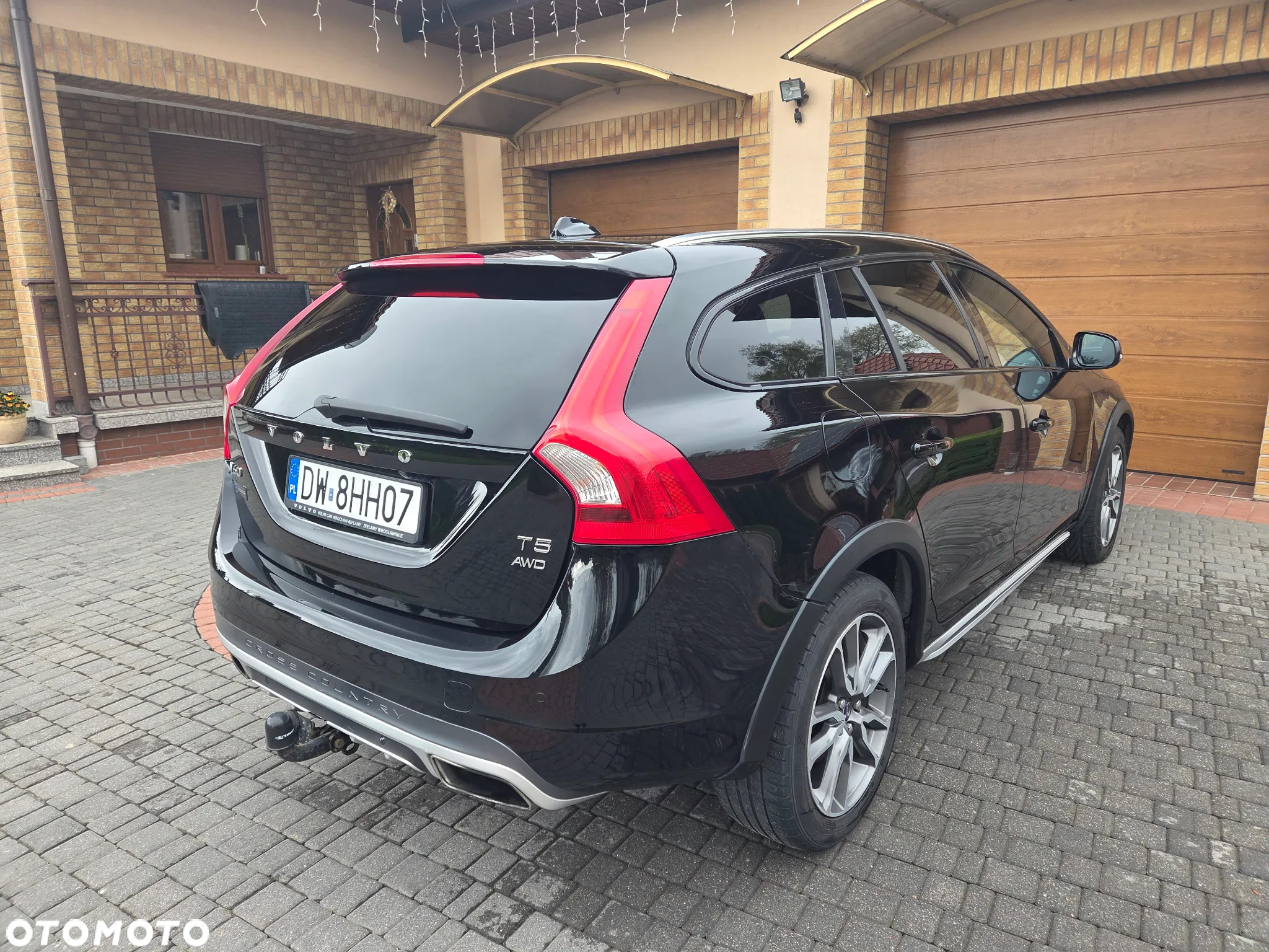 Volvo V60 Cross Country T5 AWD Summum - 8