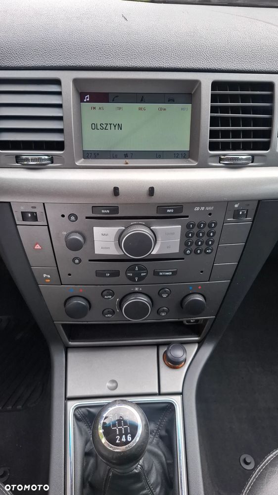 Opel Vectra 1.9 CDTI DPF Cosmo Plus - 17