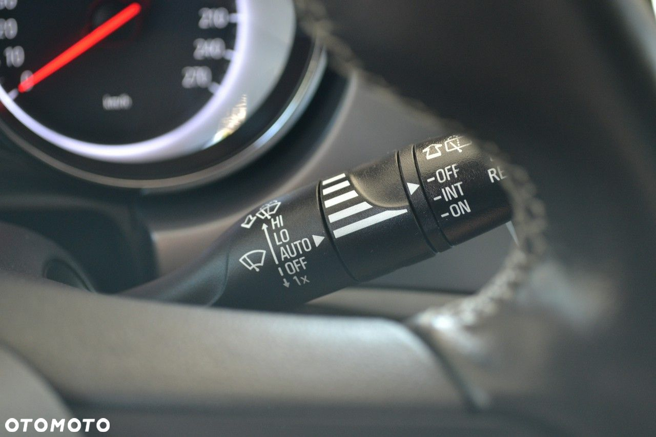 Opel Astra - 25