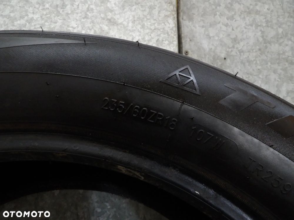 OPONA TRIANGLE 235/60/18 - 7