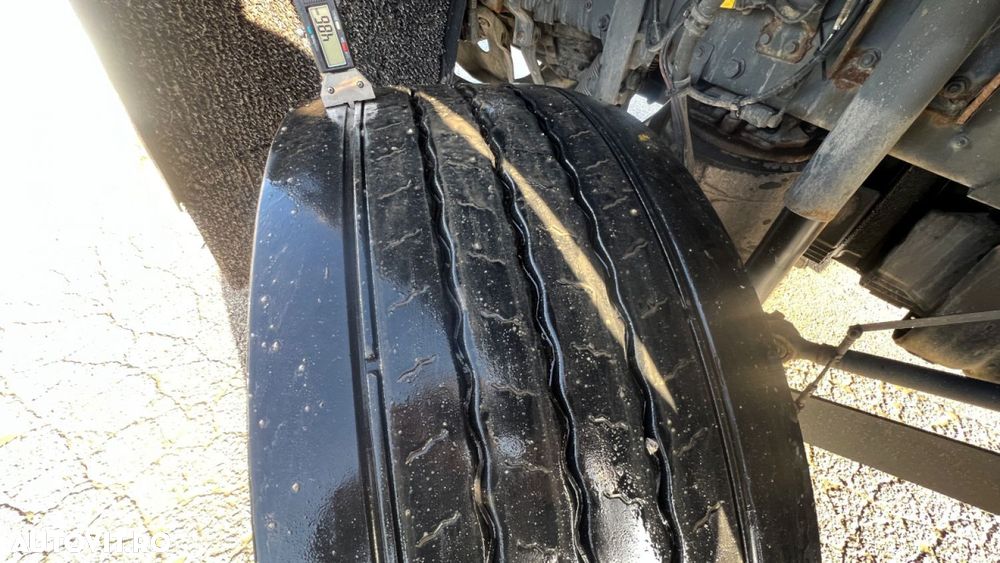 DAF XF 480 FAR 6x2 BDF Space Cab - 12