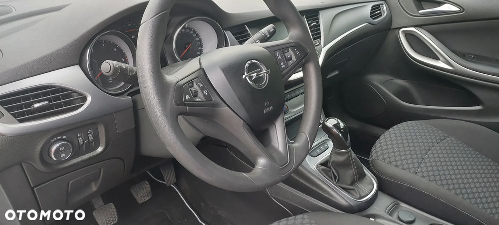 Opel Astra 2020