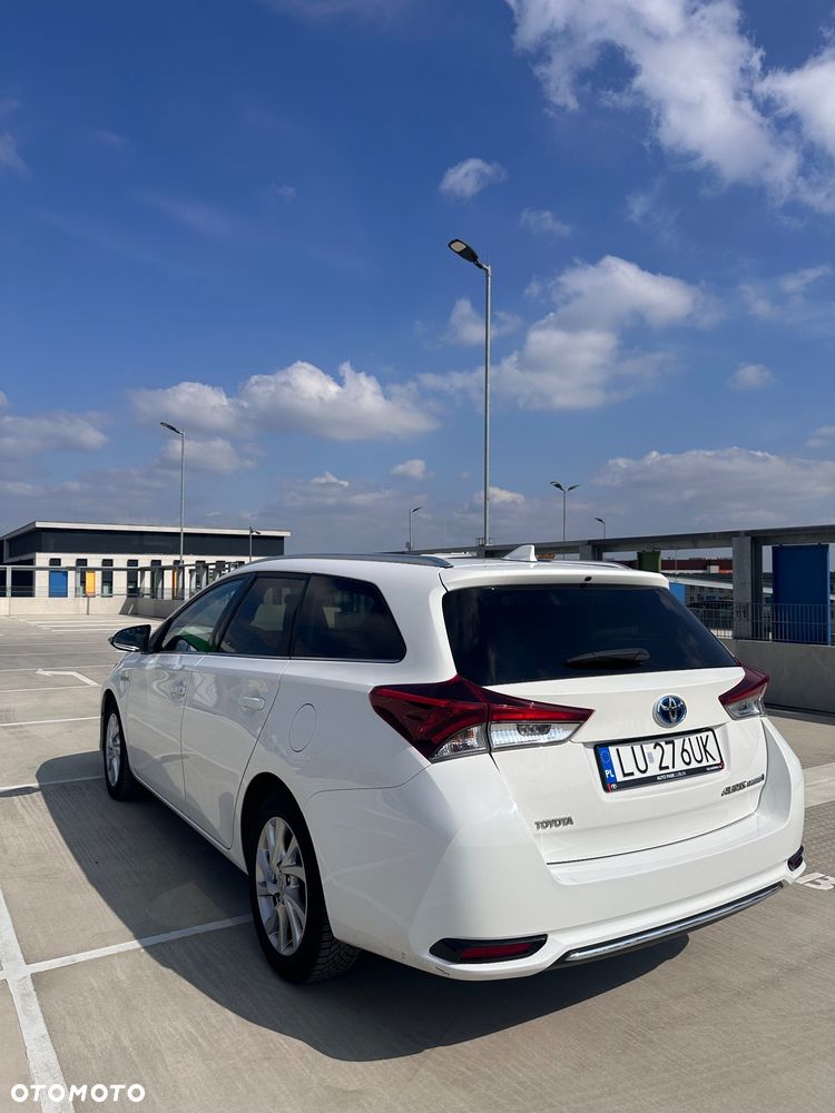 Toyota Auris - 7