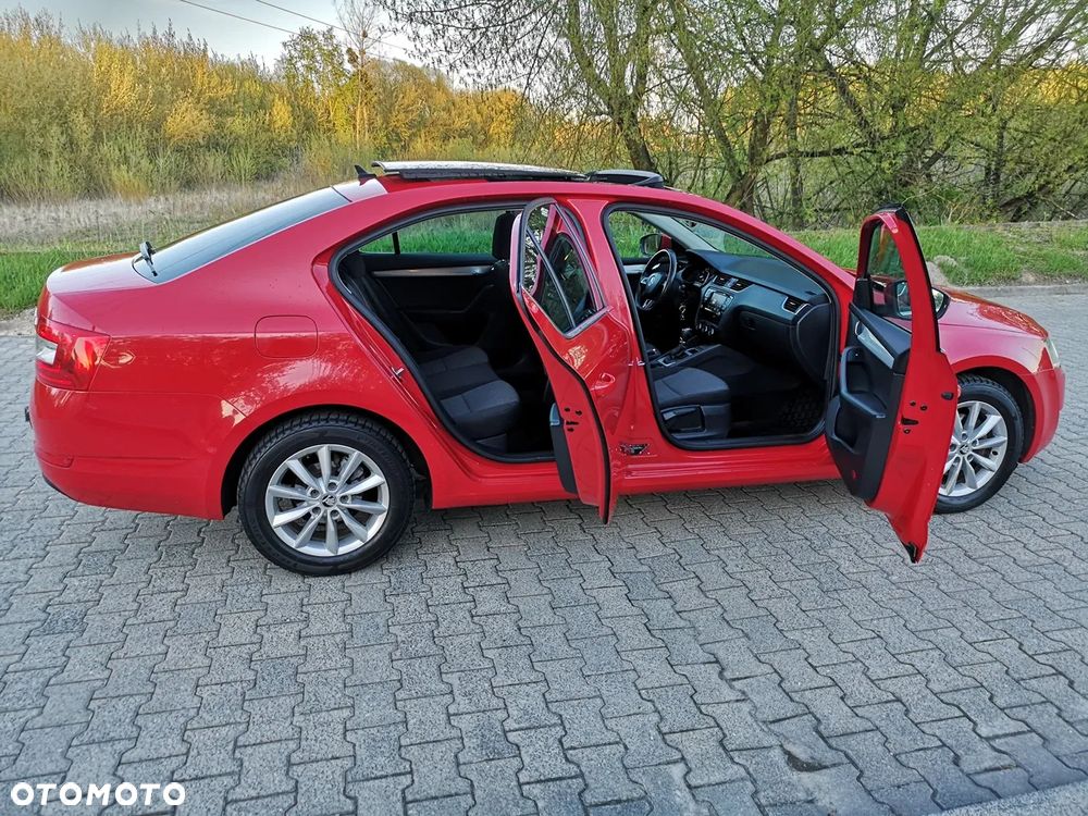 Skoda Octavia 1.4 TSI DSG Ambition - 11