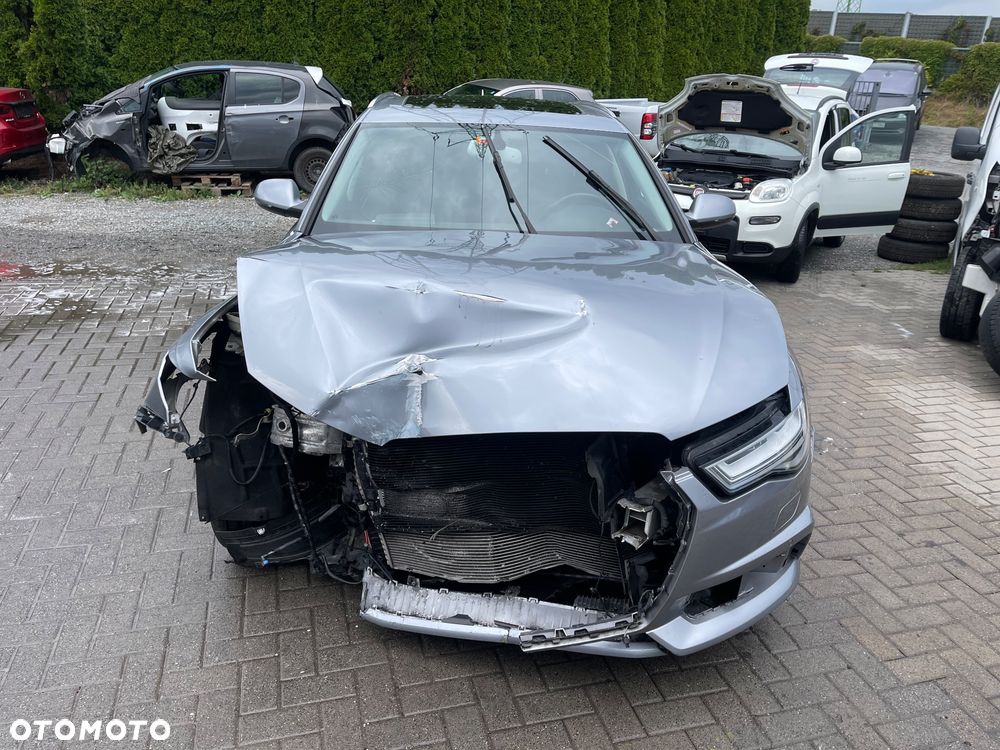 Audi A6 Avant 2.0 TDI Ultra DPF S tronic - 5