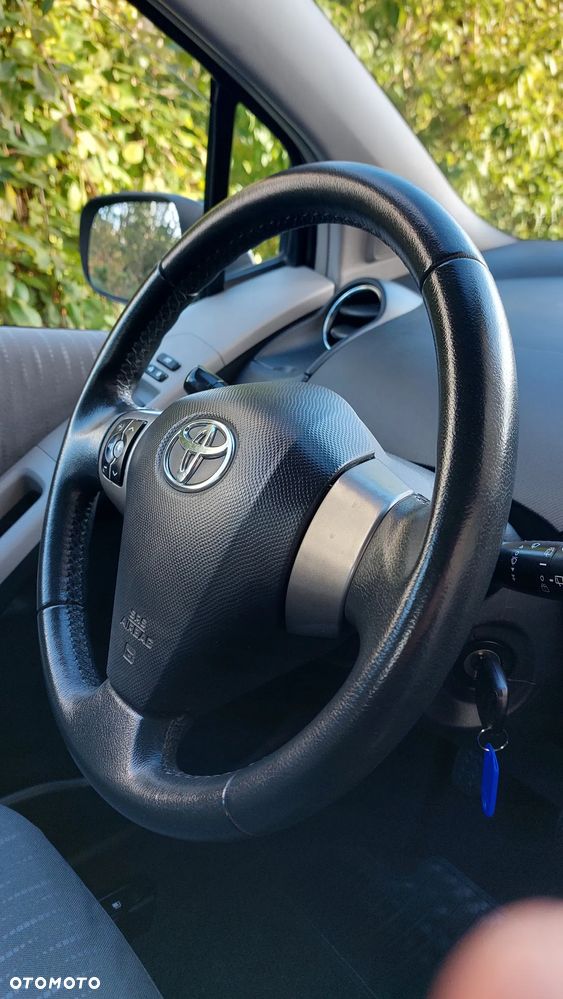 Toyota Yaris 1.33 VVT-i Sol - 20