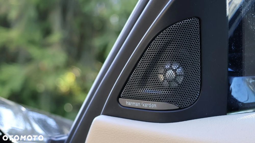 BMW Seria 3 335i xDrive M Sport - 8