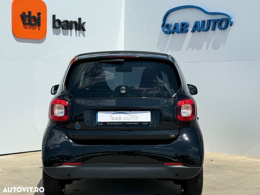 Smart Fortwo EQ - 18