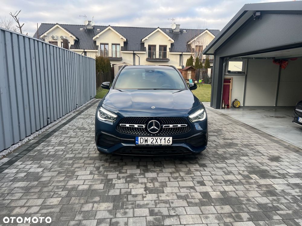 Mercedes-Benz GLA 200 AMG Line - 14