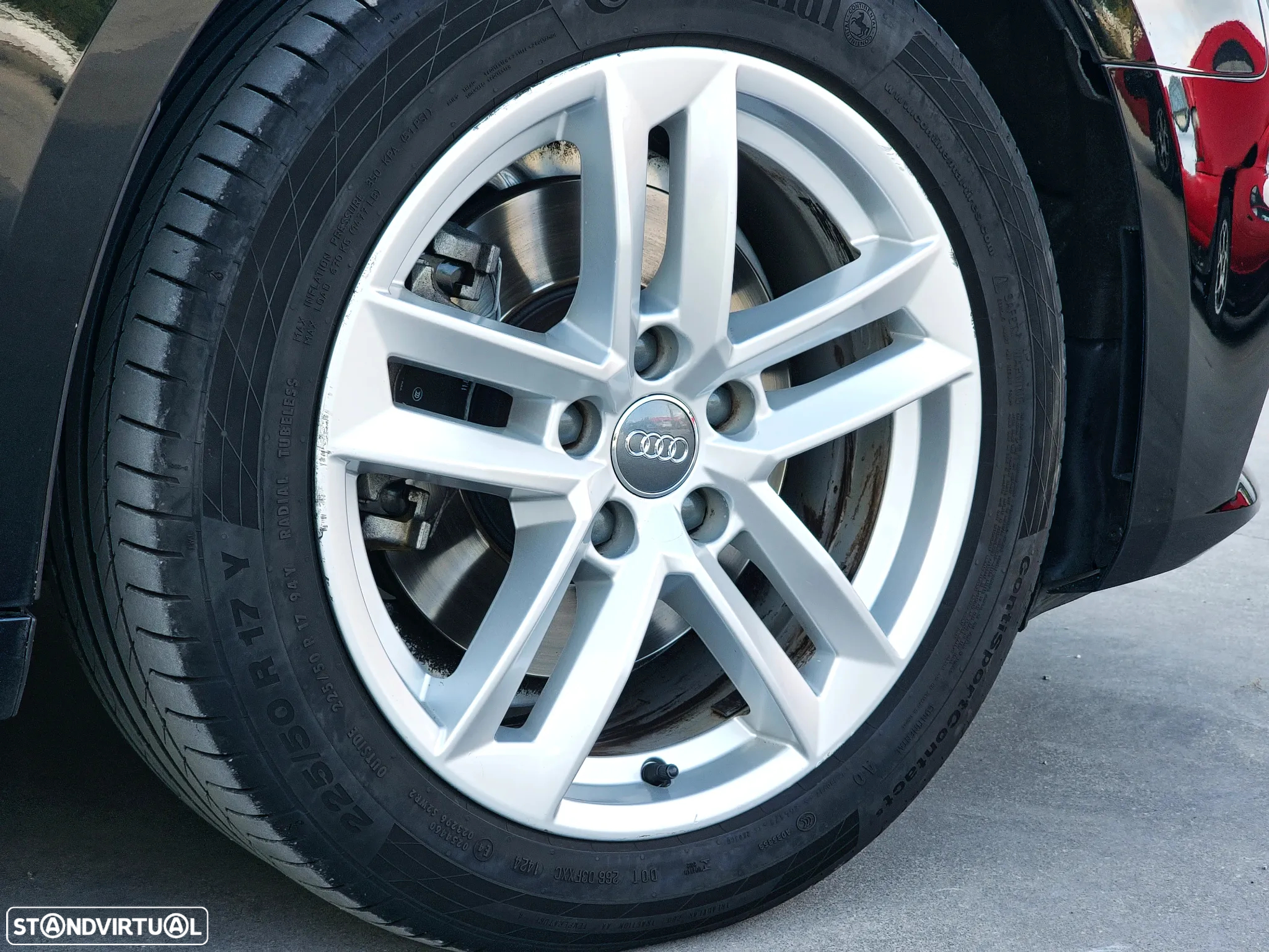 Audi A4 2.0 TDI Business Line S-line - 36