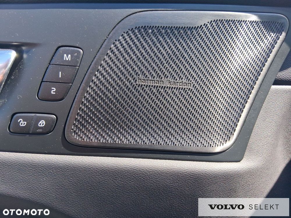 Volvo XC 60 - 25
