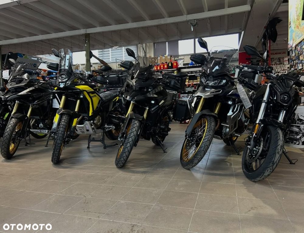 VOGE R125S - 2