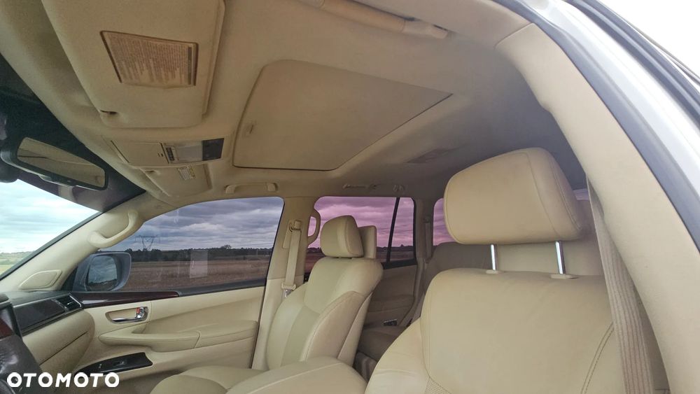 Lexus LX Standard - 18