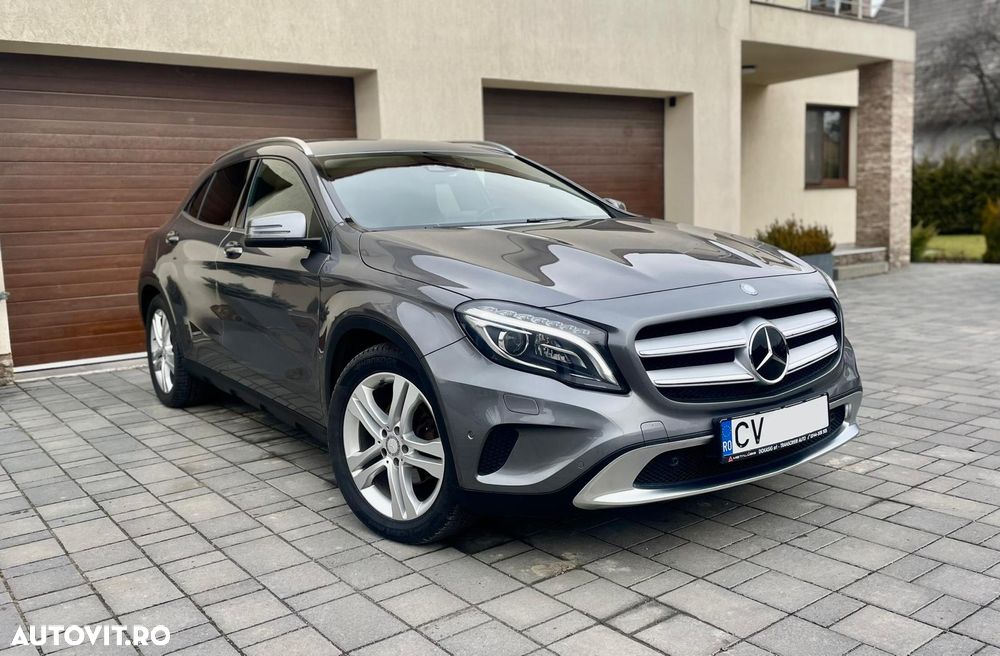 Mercedes-Benz GLA 220 d 4MATIC 7G-DCT Style - 3