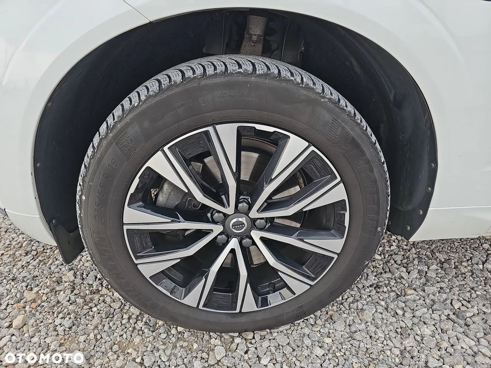 Volvo XC 60 T8 Plug-In Hybrid AWD Inscription - 9